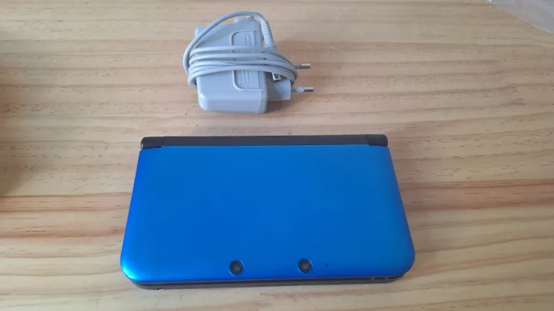 Nintendo 3DS XL