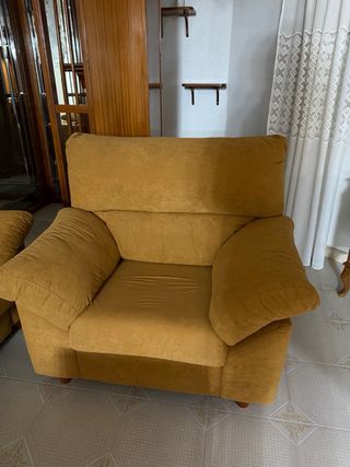 Sofá y 2 butacas tela
