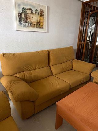 Sofá y 2 butacas tela