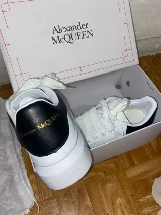 Sneakers Alexander McQueen Bianche