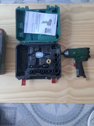 Atornilladora Neumática Parkside Percusión