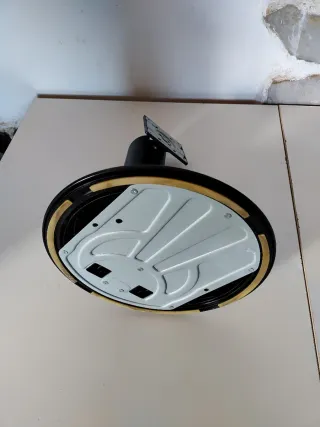 Base giratoria para monitor