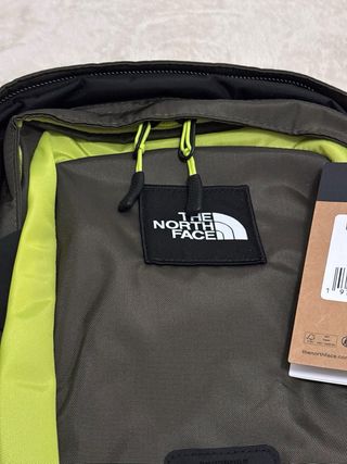 Mochila The North Face Hot Shot 29L