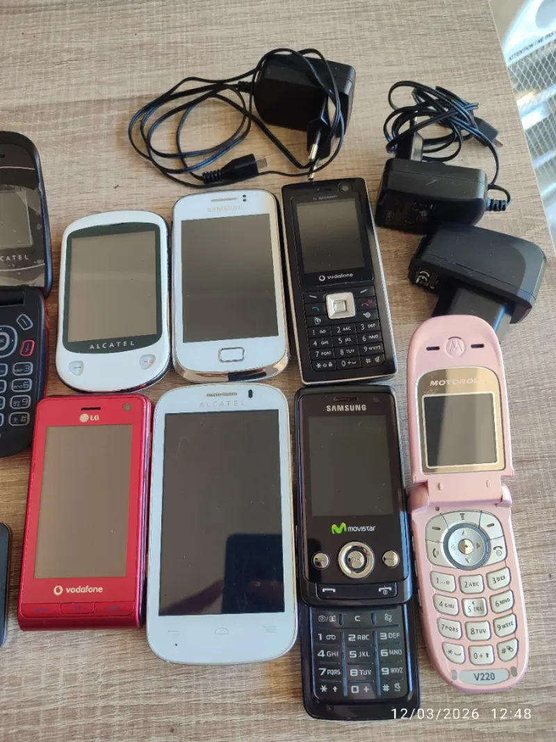 Colección Móviles Alcatel, LG, Motorola, Navman afbeelding 5