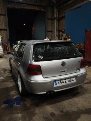 Volkswagen Golf 2002