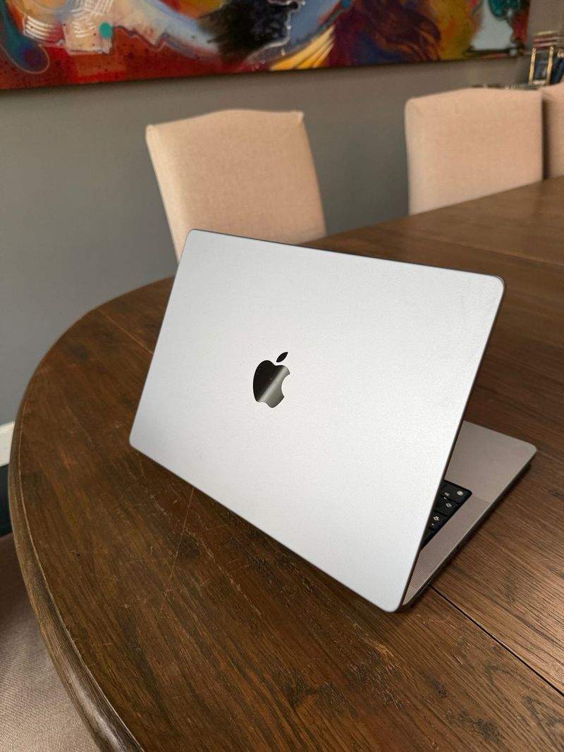 MacBook Pro 14" 2023 M2 Max afbeelding 6