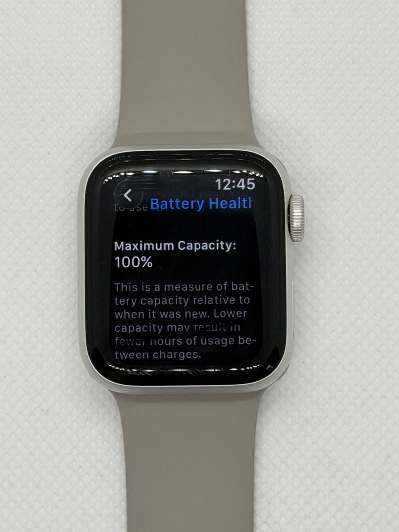 100% - Apple Watch SE 2 40mm GPS