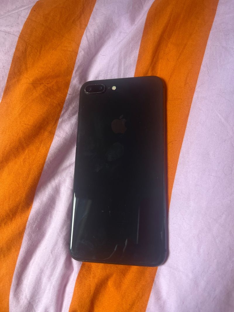 iPhone 8 Plus Negro Espacial