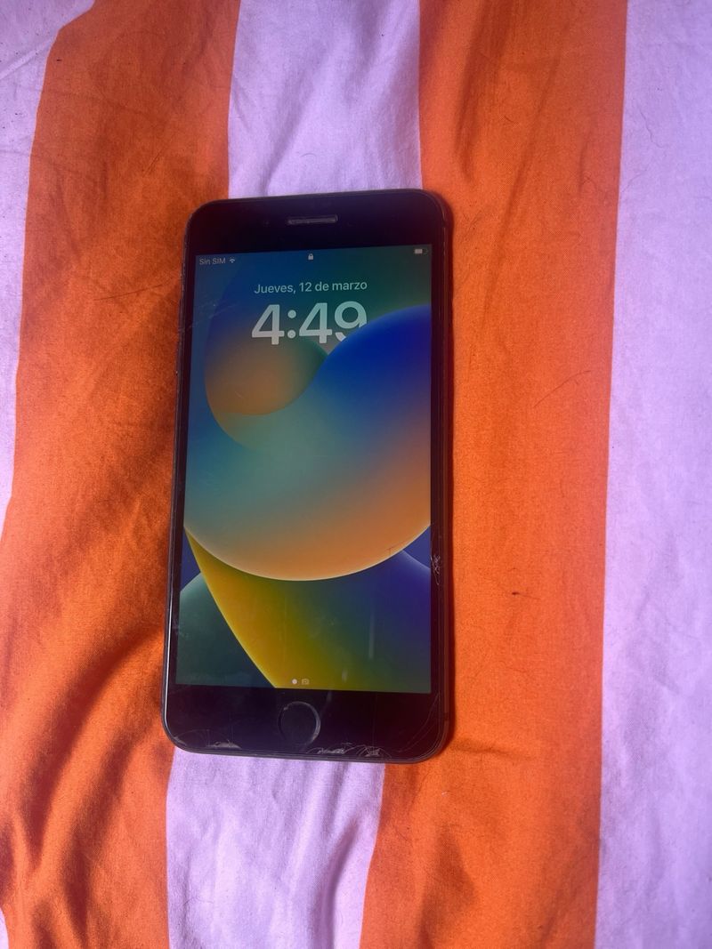 iPhone 8 Plus Negro Espacial afbeelding 2