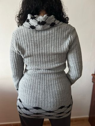 Jersey Mujer Cuello Alto Gris y negro