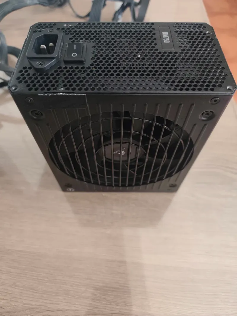 Fuente Alimentación Corsair RM750 afbeelding 3