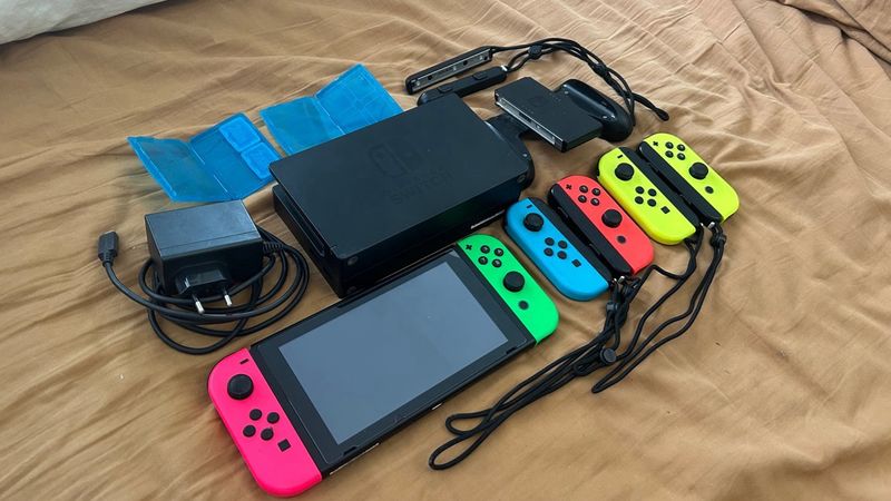 Nintendo Switch + Accesorios afbeelding 2