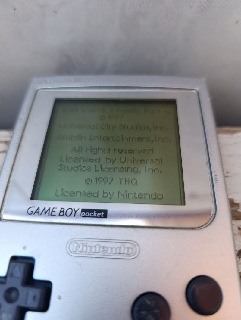 Nintendo Game Boy Pocket Plata