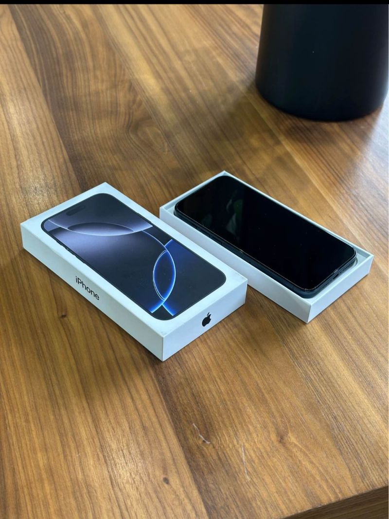 iPhone 15 Pro Max Blu afbeelding 4