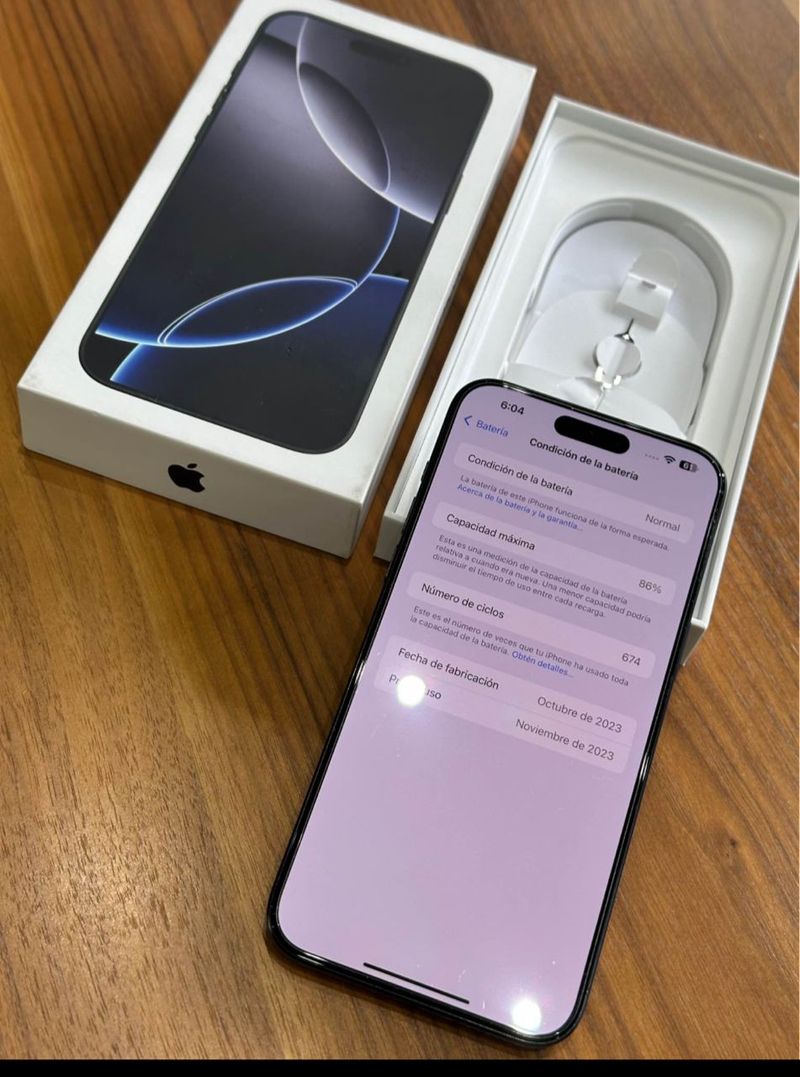 iPhone 15 Pro Max Blu afbeelding 2