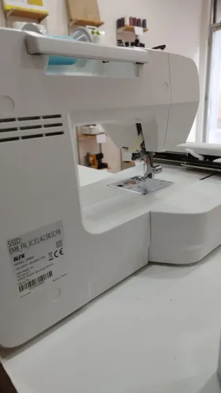 Máquina de bordar ALFA CREA