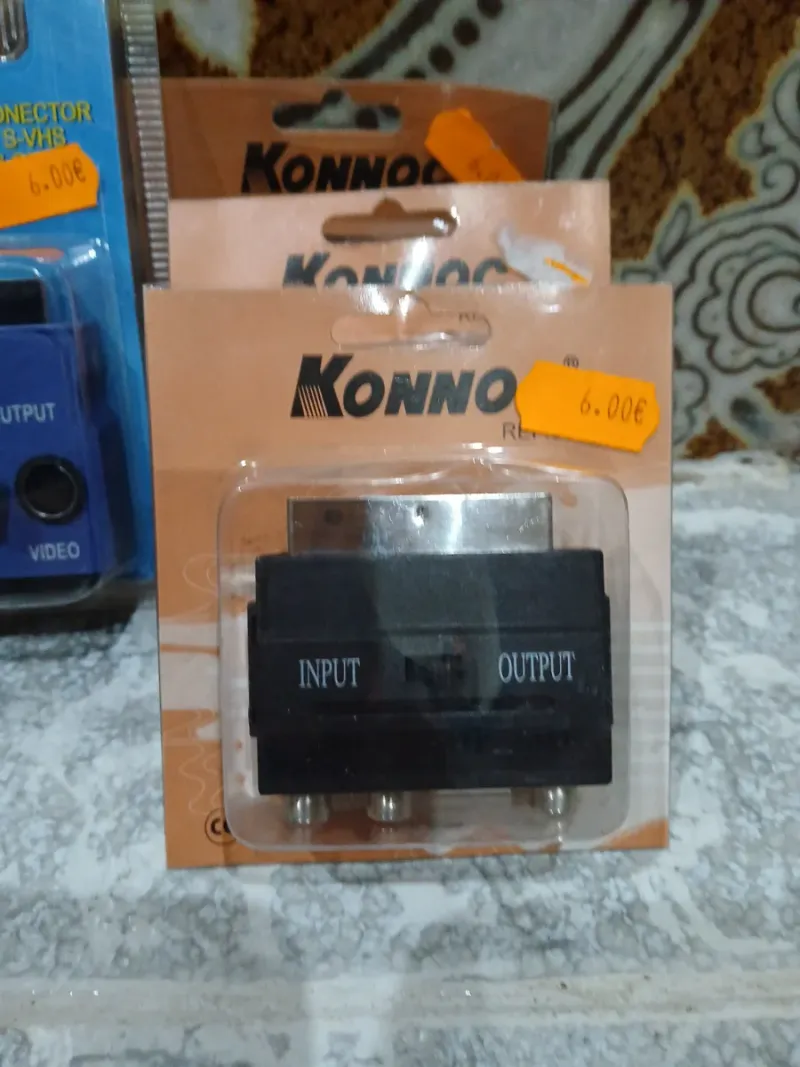 Adaptador Euroconector Konnoc 3 RCA/S-VHS afbeelding 2