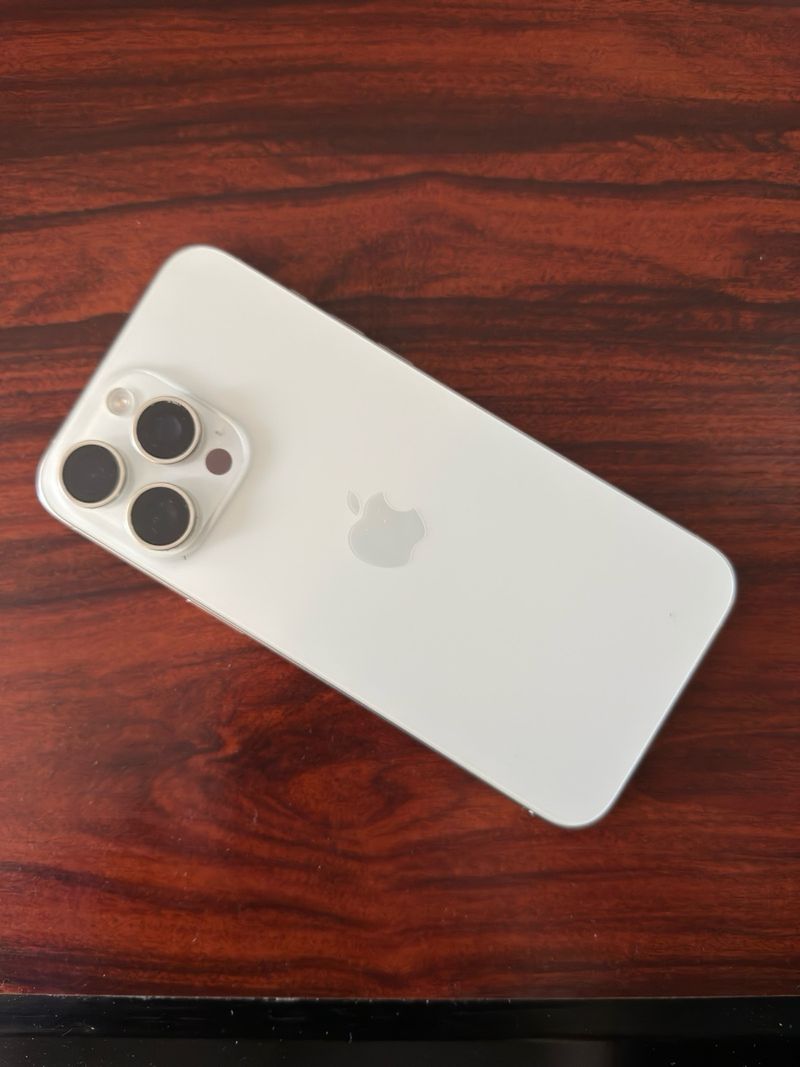 iPhone 15 Pro Max Blanco 256GB afbeelding 4