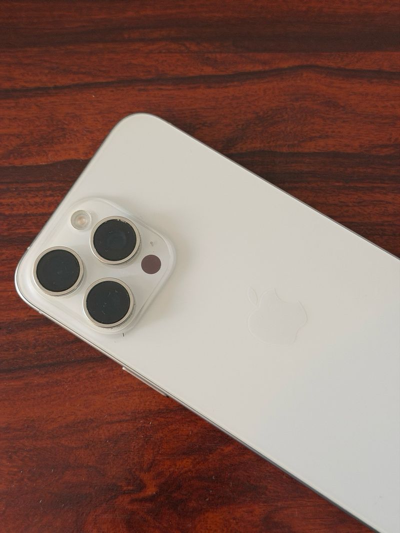 iPhone 15 Pro Max Blanco 256GB afbeelding 3
