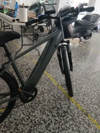 Bicicleta Eléctrica Rockrider Nueva