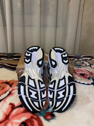 Asics Gel Kayano 14 Plata/Blanco