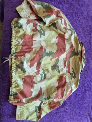 Chaqueta camuflaje Zara mujer nueva