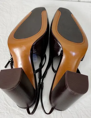 Sandalias tacón Zara piel Burdeos