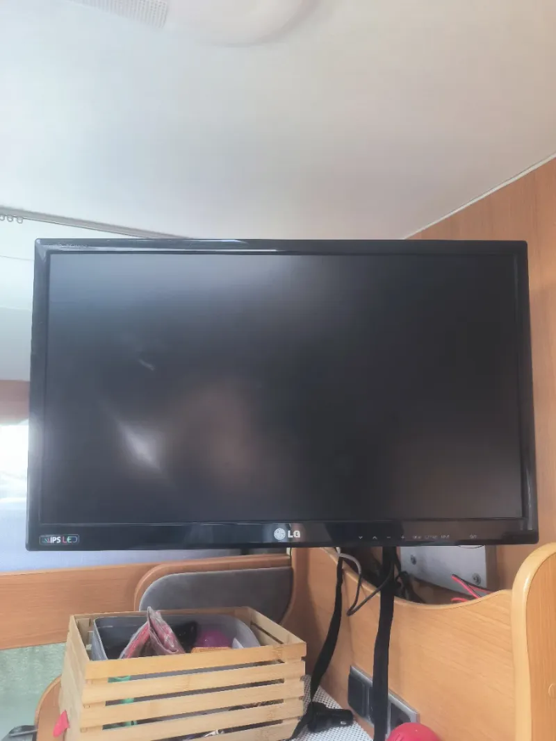 Televisor LG 25 IPS LED