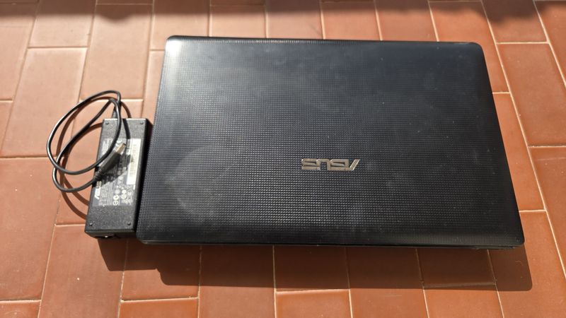 Laptop ASUS A54HR-SX269V no funcional afbeelding 2
