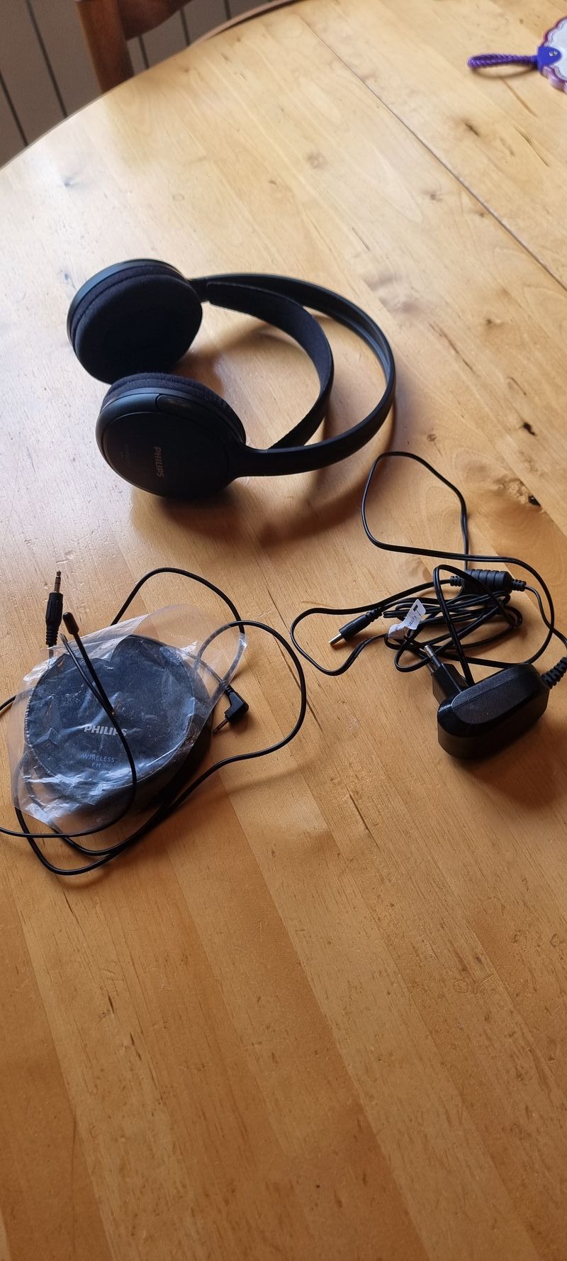 Auriculares Philips Wireless FM Negros afbeelding 3