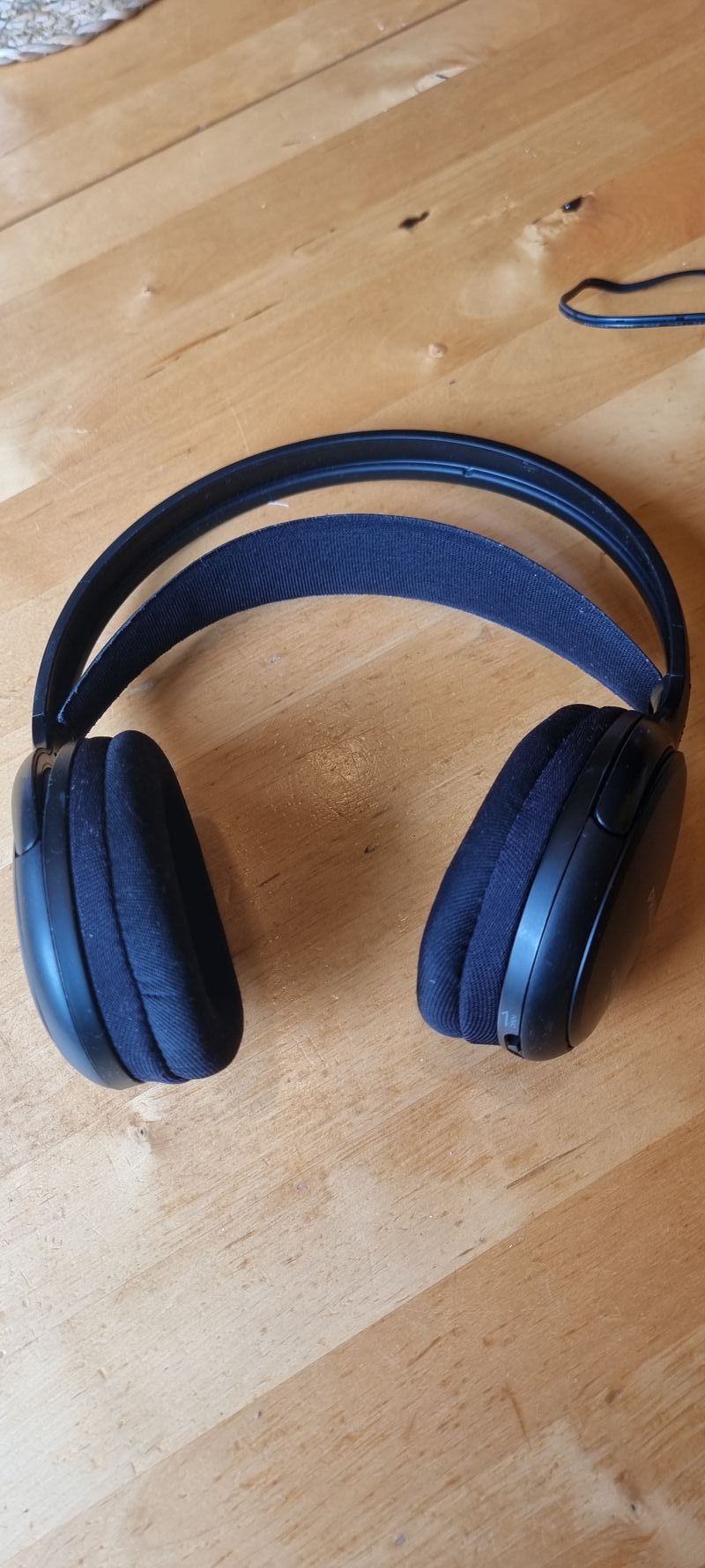 Auriculares Philips Wireless FM Negros afbeelding 2