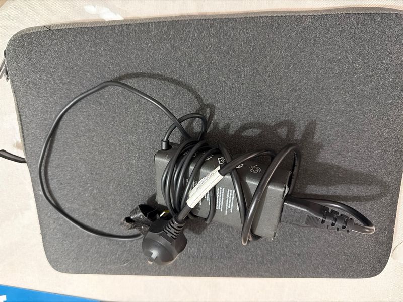 Portátil Lenovo Plata/Negro afbeelding 5