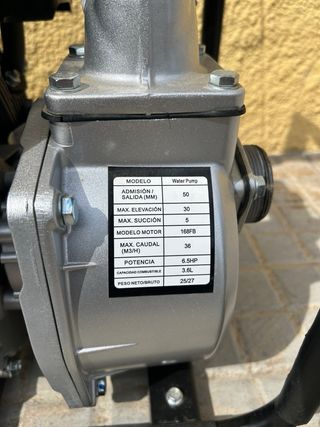 Motor bomba de agua ANOVA BA4C20 6.5hp gasolina