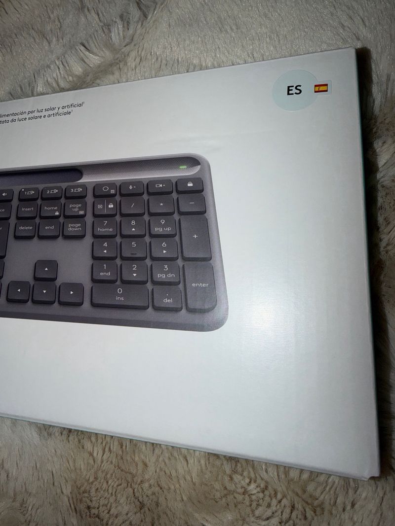 Logitech Signature Slim Solar+ K980 Teclado Inalám afbeelding 4