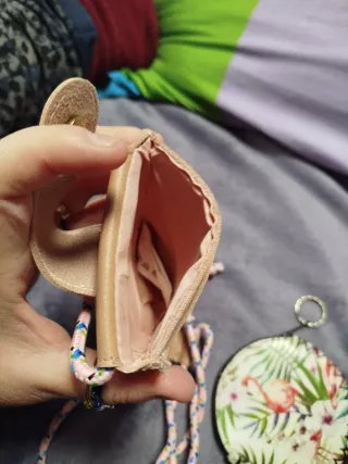 Bolso móvil de colgar con cordón y monedero gratis