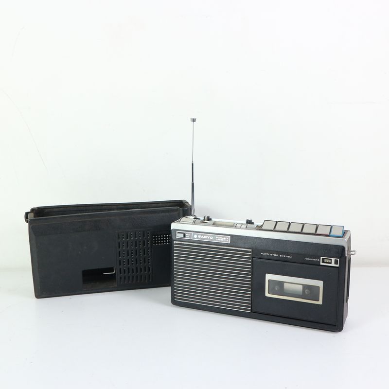 Radio boombox Sanyo MR4141 años 70 vintage