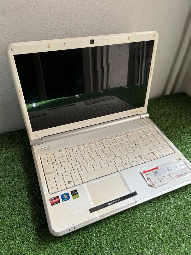 Packard Bell Portátil Plata/Blanco afbeelding 2