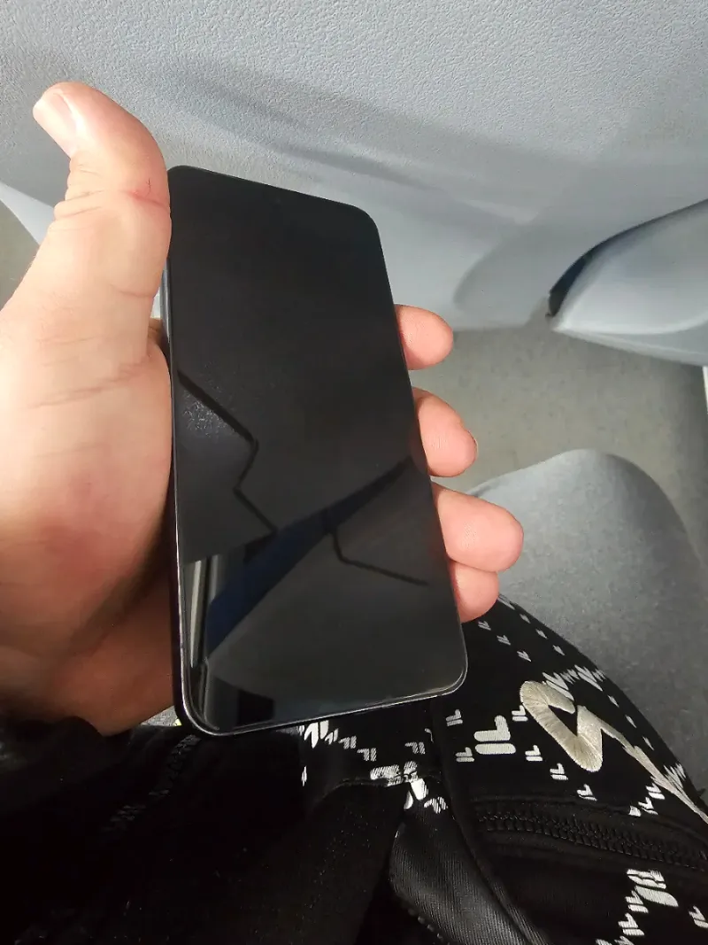 Samsung Galaxy S22 5G 128/8+8 afbeelding 4
