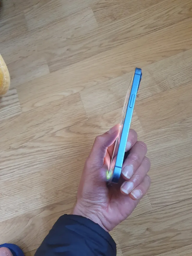 iPhone 13 Azul afbeelding 3
