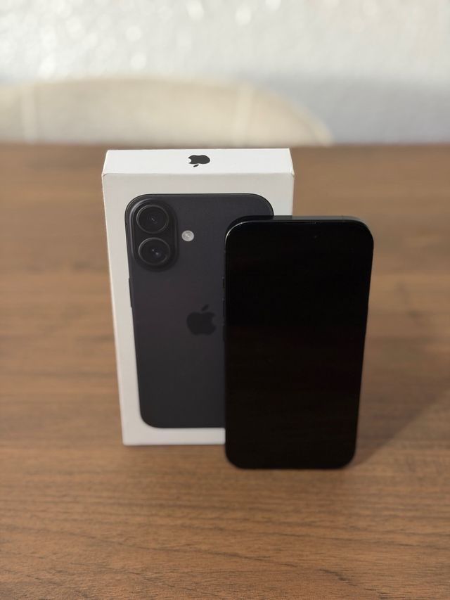 iPhone 16 negro 91% batería