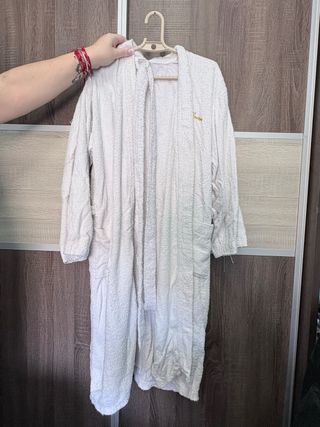 Albornoz blanco de fleece