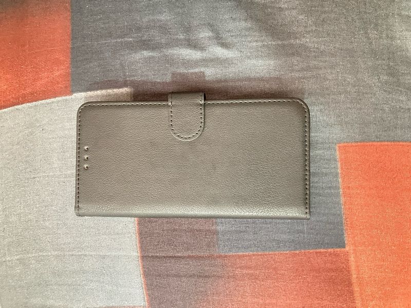 Funda iPhone 16 negra