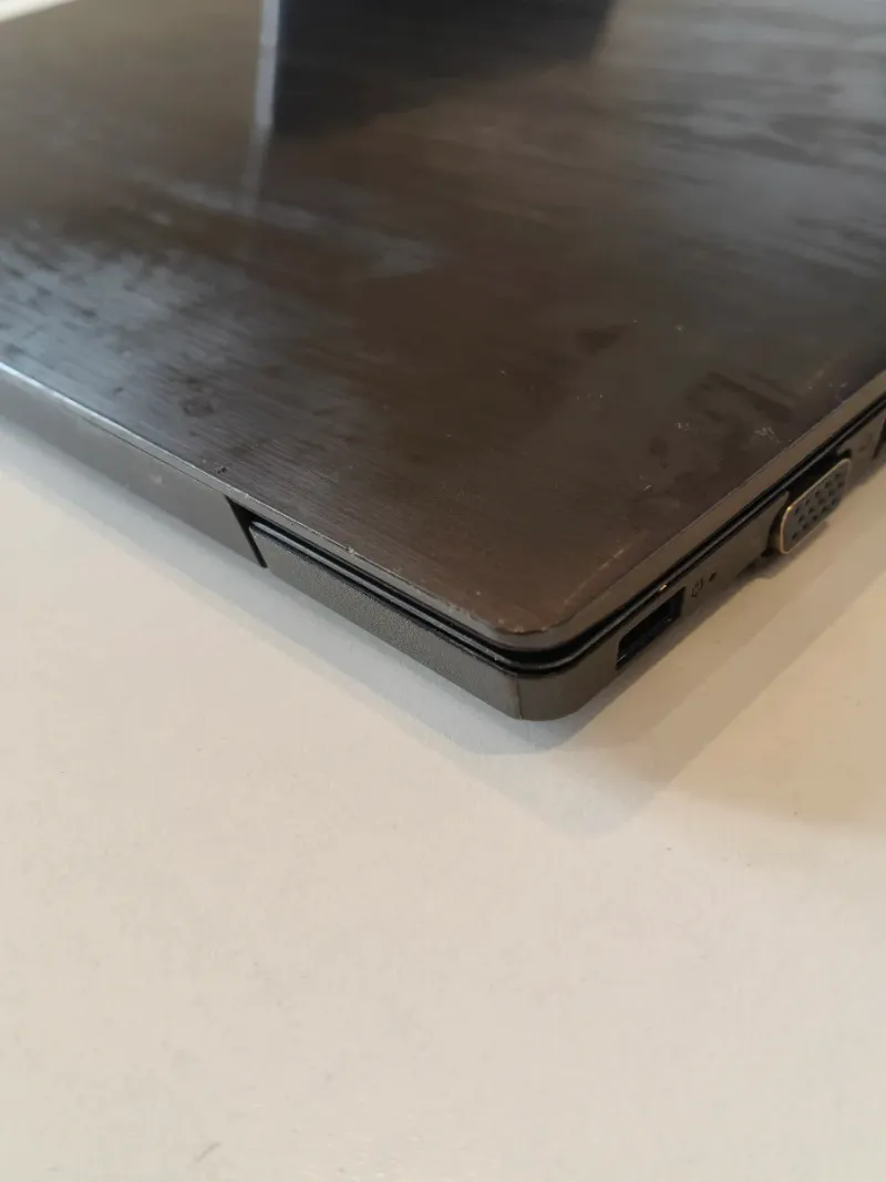 Lenovo V330-15IKB i5 8GB RAM 512GB SSD afbeelding 6