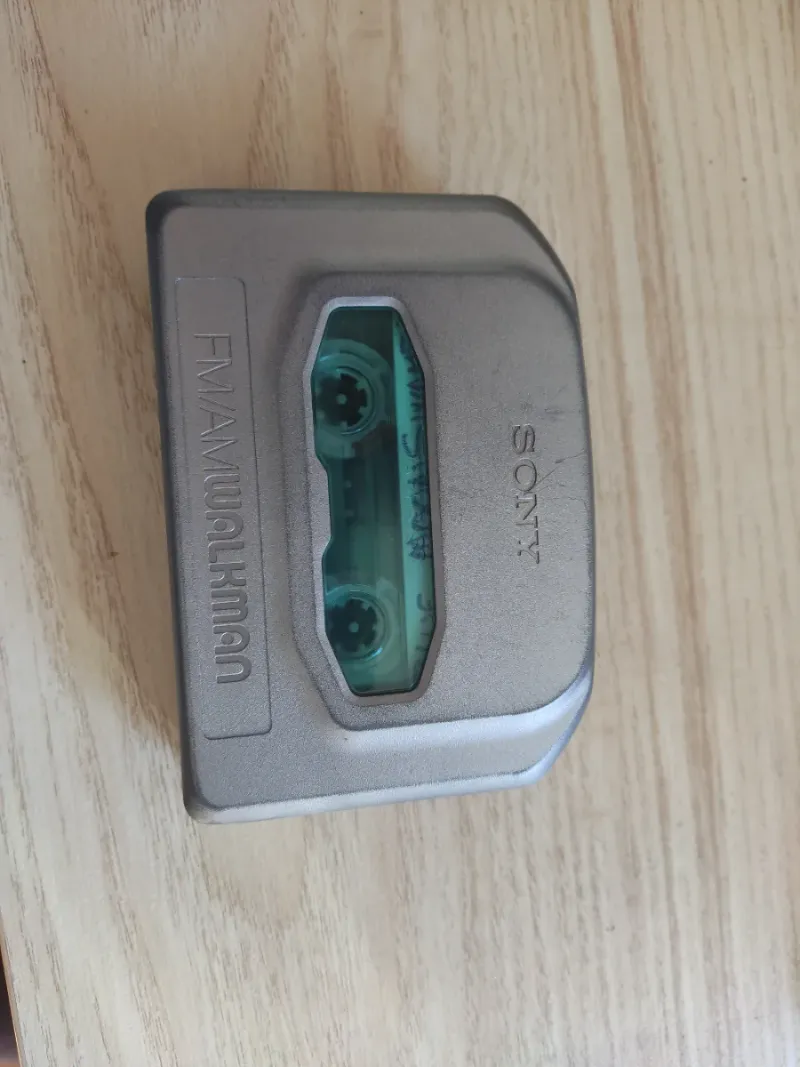 Sony Walkman WM-FX491 Radio Cassette afbeelding 2