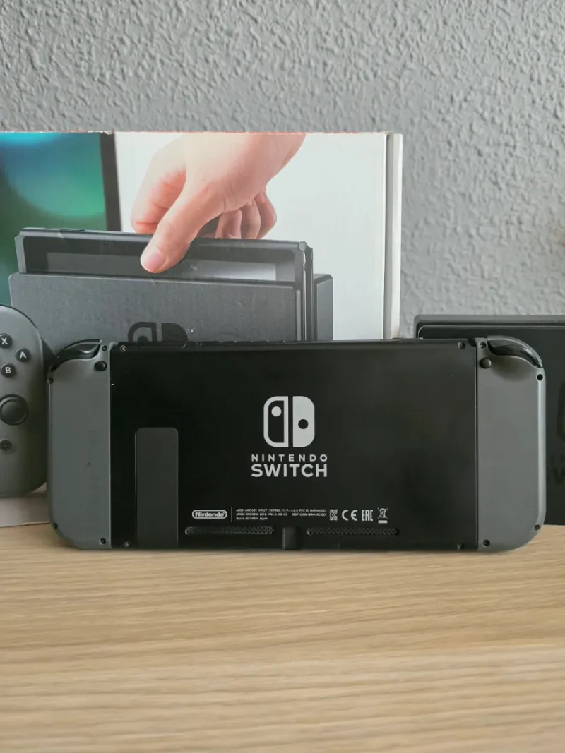 Nintendo Switch Gris V1 afbeelding 4