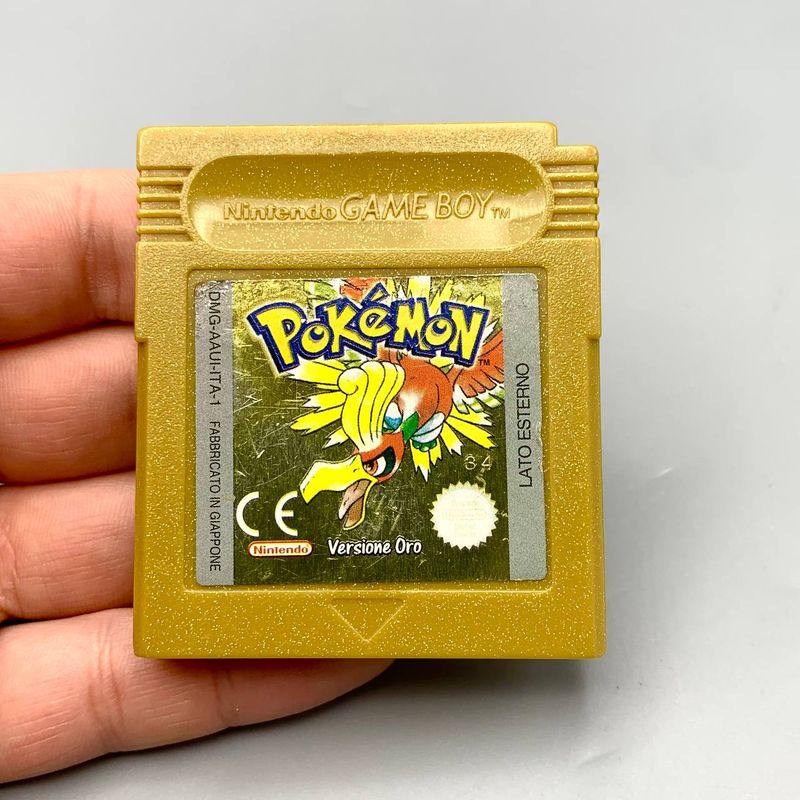 Pokémon Edición Oro para Nintendo Game Boy Color en italiano