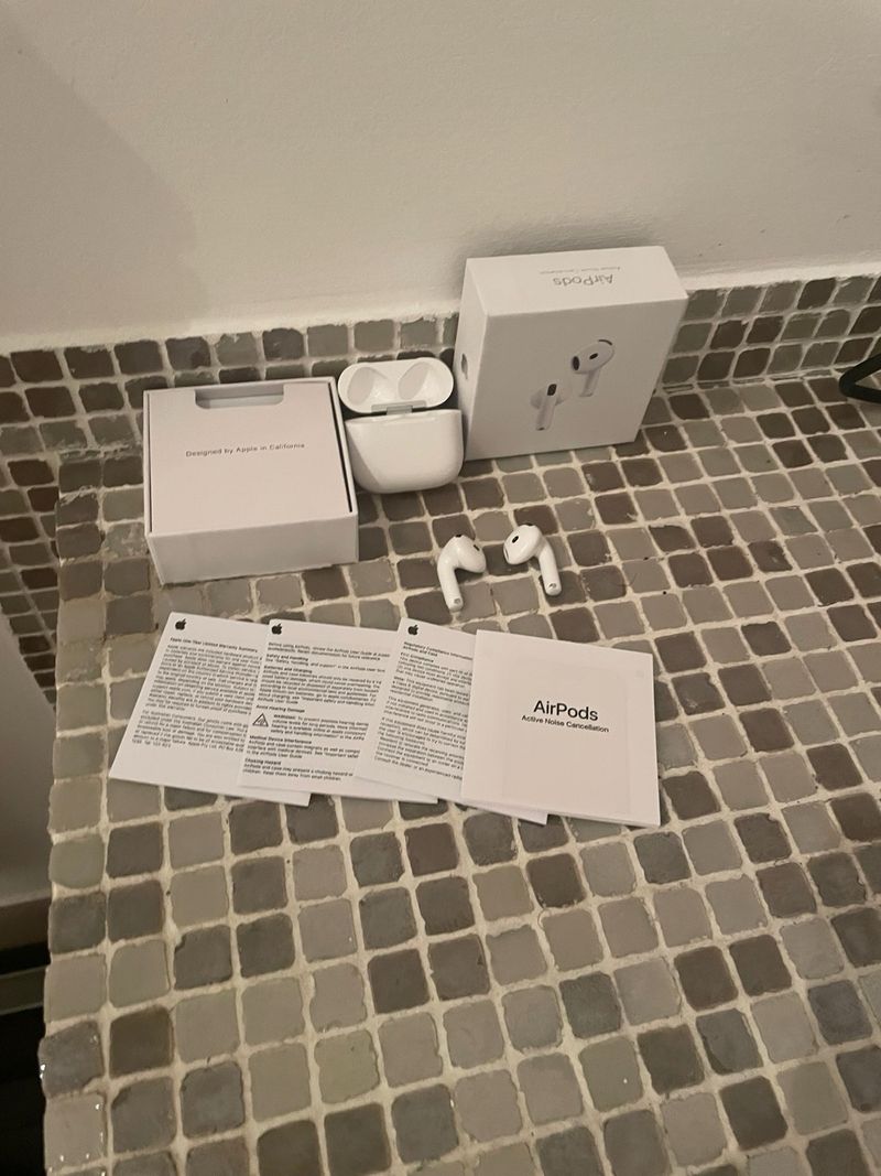AirPods 4 ANC Apple Blancos afbeelding 4