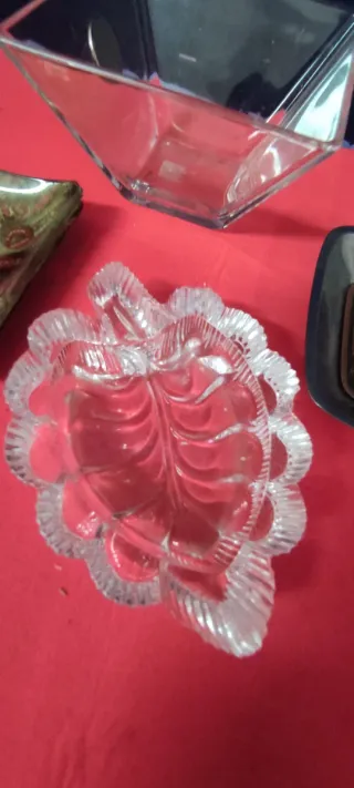 Lote ceniceros y cuenco de cristal L9C1