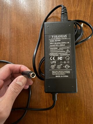 Cargador VOLOHAS SLS-4202 42V 1.5A