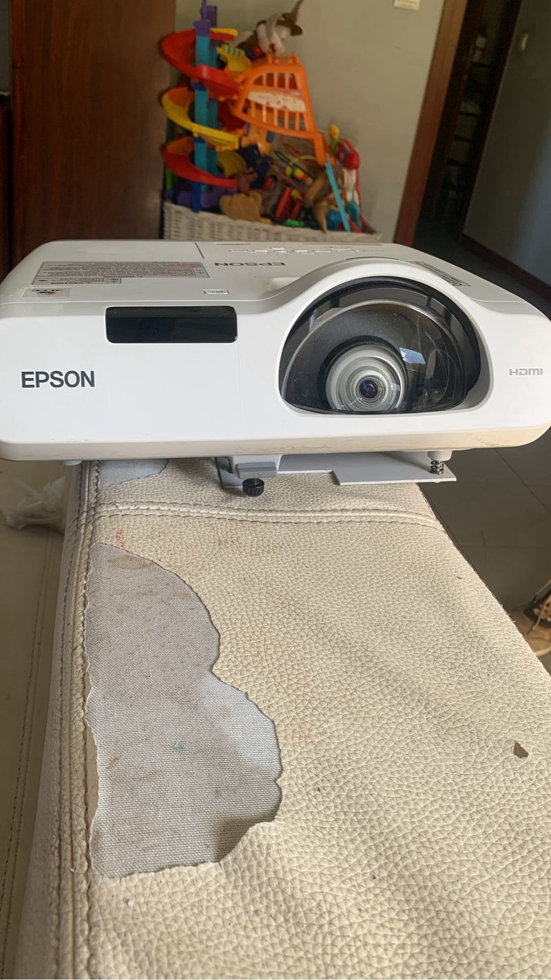 Proyector Epson EB-520 afbeelding 3